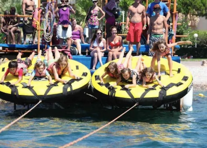 Апартаменты Azur- 4 Pers Hyper Centre - A 2 Mn A Pied - Terrasse *